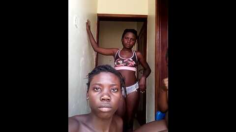 Media: holygrail001 Stripchat 2023-10-14 09:48:00