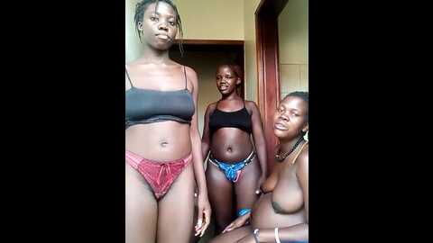Media: holygrail001 Stripchat 2023-10-14 14:29:00