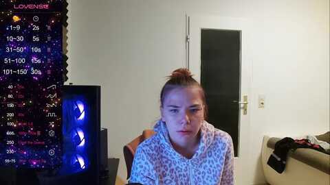 Media: juliaundadem Stripchat 2023-10-14 21:01:00