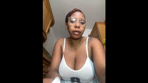 Media: kataryna69 Stripchat 2023-10-14 09:42:00