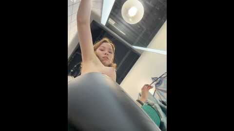 Media: lavenderhot Stripchat 2023-10-14 07:12:00