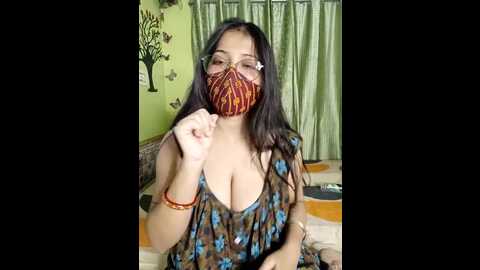 Media: lisa_bhabi Stripchat 2023-10-14 13:10:00