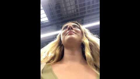 Media: mariid Stripchat 2023-10-14 10:54:00