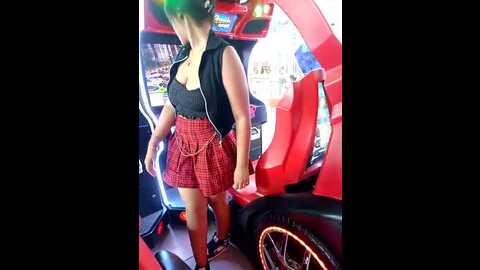 Media: sweetsin2 Stripchat 2023-10-14 16:36:00