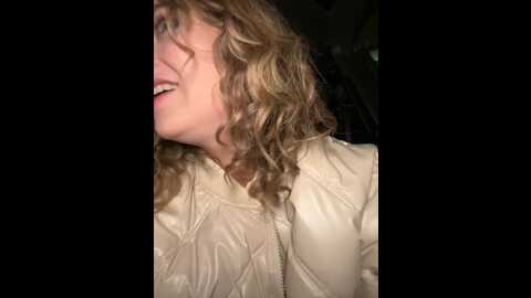 Media: _angelari_ Stripchat 2023-10-15 16:33:00