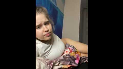 Media: hornygirlh Stripchat 2023-10-15 01:40:00