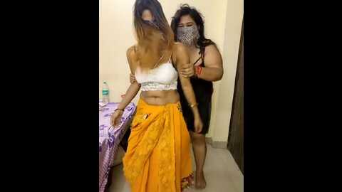 Media: indian_hotmilfs Stripchat 2023-10-15 06:42:00