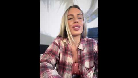 Media: jessyrey Stripchat 2023-10-15 08:09:00