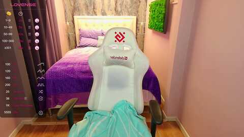 mia_rich @ stripchat on 20231015