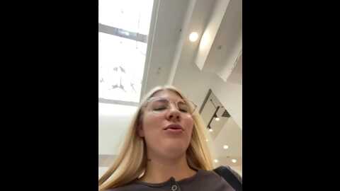 Media: newlale Stripchat 2023-10-15 07:44:00