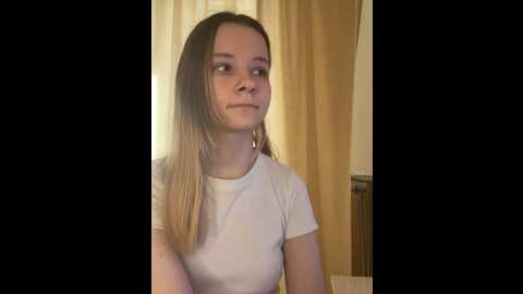 Media: radiants_two Stripchat 2023-10-15 10:40:00