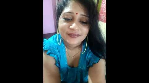 Media: sexy_mona56 Stripchat 2023-10-15 04:10:00