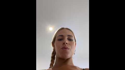 Media: streetdoll Stripchat 2023-10-15 08:18:00