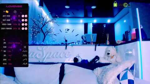 Media: _juliaspace_ Stripchat 2023-10-16 18:01:00