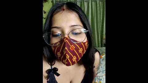 Media: lisa_bhabi Stripchat 2023-10-16 20:36:00