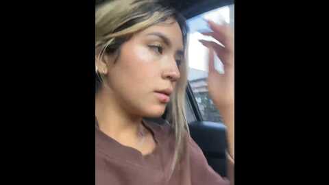 Media: mila_morgan Stripchat 2023-10-16 20:28:00