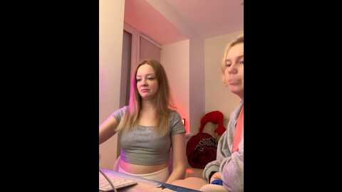 Media: radiants_two Stripchat 2023-10-16 02:00:00