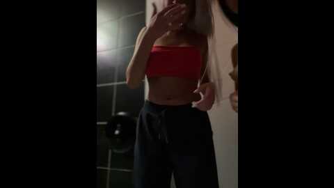 Media: selena_passion Stripchat 2023-10-16 07:02:00
