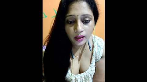 Media: sexy_mona56 Stripchat 2023-10-16 17:52:00