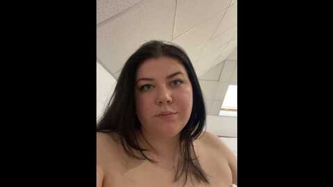 Media: sweetladyn Stripchat 2023-10-16 13:24:00