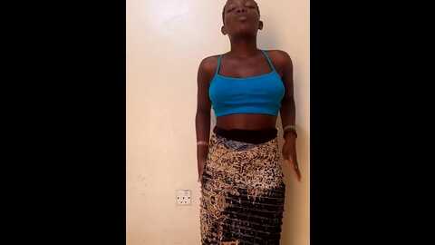 Media: swit_virgin22 Stripchat 2023-10-16 07:33:00