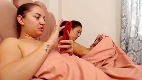 Media: amy_samira Stripchat 2023-10-17 11:05:00