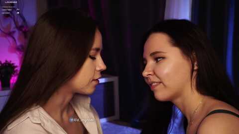 Media: anna_mariia Stripchat 2023-10-17 03:54:00
