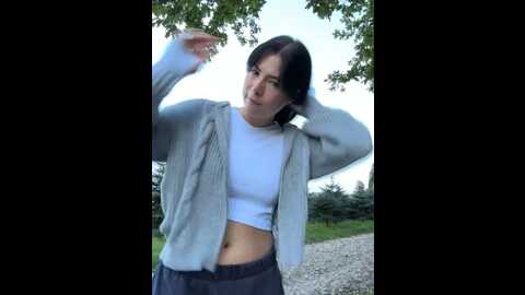 Media: clairewntr Stripchat 2023-10-17 16:36:00