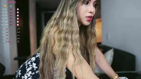 Media: hannabeckett Stripchat 2023-10-17 04:36:00