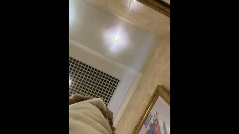 Media: lavenderhot Stripchat 2023-10-17 10:15:00