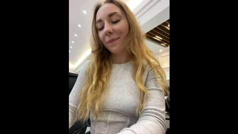 mka_ @ stripchat on 20231017