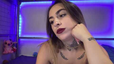 Media: onefire56 Stripchat 2023-10-17 17:12:00