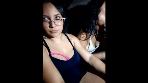 Media: sweetsin2 Stripchat 2023-10-17 00:52:00