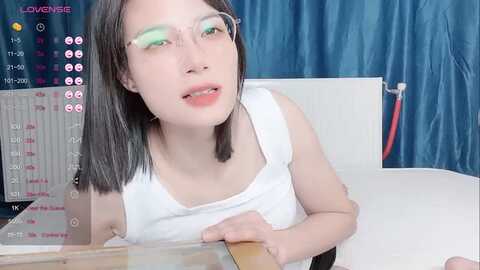 Media: wenwen1688 Stripchat 2023-10-17 12:42:00