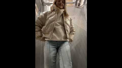 Media: _angelari_ Stripchat 2023-10-18 10:56:00