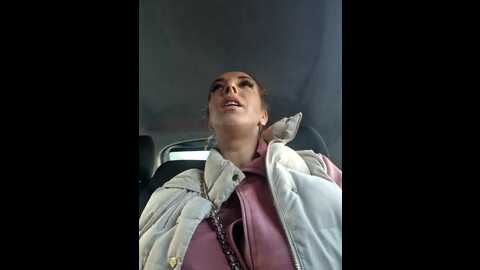 Media: almmaxxxx Stripchat 2023-10-18 06:08:00