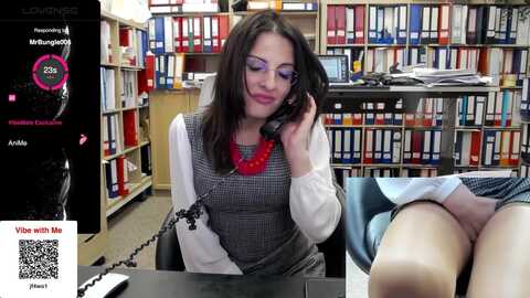 Media: classyladyrellax Stripchat 2023-10-18 12:58:00