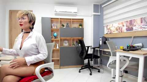 Media: franshesca_hotxxx Stripchat 2023-10-18 21:09:00
