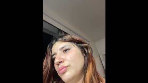 Media: horny_roomiess Stripchat 2023-10-18 00:50:00