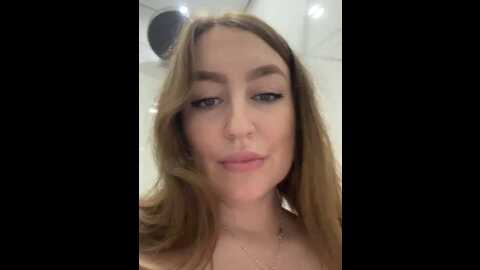 Media: lady_miaolson Stripchat 2023-10-18 03:48:00