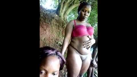 Media: rediant_two256 Stripchat 2023-10-18 14:12:00