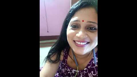 Media: sexy_mona56 Stripchat 2023-10-18 13:51:00