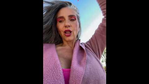 Media: alimela Stripchat 2023-10-19 09:31:00