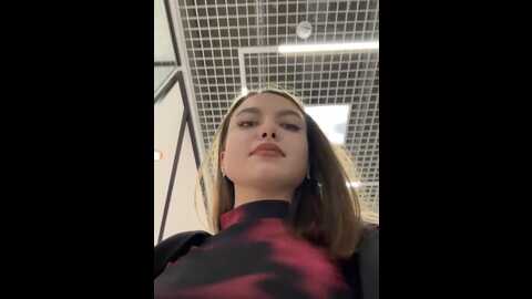 Media: brilliant_kiss Stripchat 2023-10-19 14:04:00