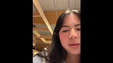 Media: clairewntr Stripchat 2023-10-19 18:19:00