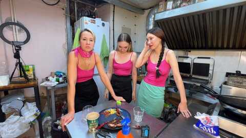 Media: dirtypub Stripchat 2023-10-19 18:41:00