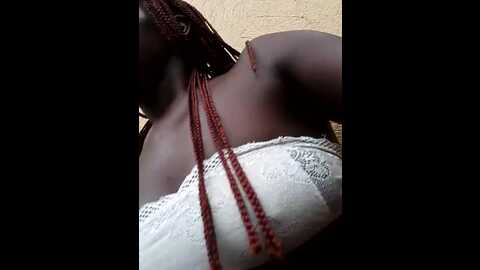 Media: holygrail001 Stripchat 2023-10-19 04:46:00