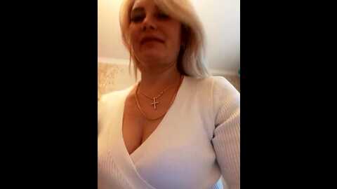 Media: jennyomay Stripchat 2023-10-19 06:56:00