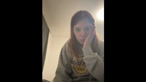 Media: juliaundadem Stripchat 2023-10-19 20:29:00