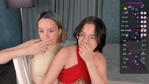 Media: kamilarof Stripchat 2023-10-19 02:01:00